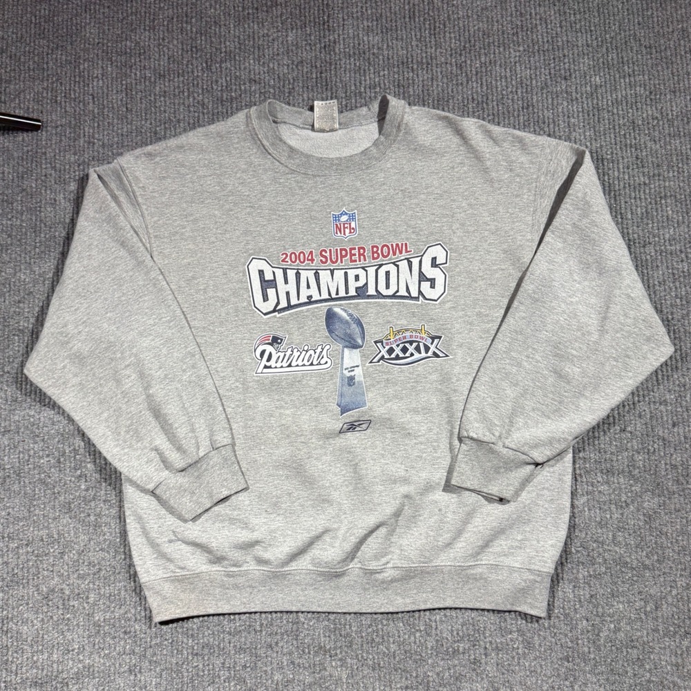 Vintage NFL 2004 Super Bowl Champions Sweatshirt Mens XL Gray Y2K Patriots